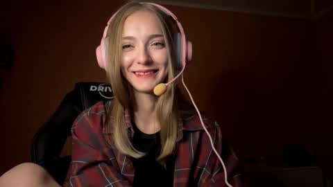 Jessica online show from 10/08/25, 02:14