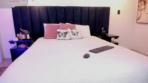 susyy online show from 12/14/25, 08:35