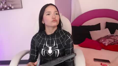 Susy  online show from 05/27/26, 07:44