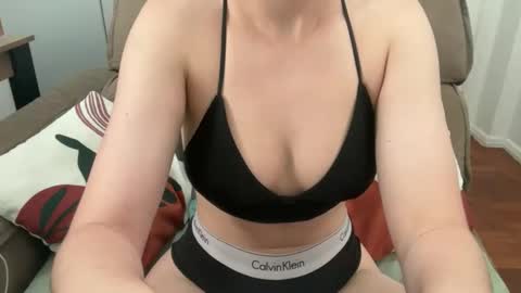 The real sugar baby   Suzy Summer   online show from 12/19/25, 10:44