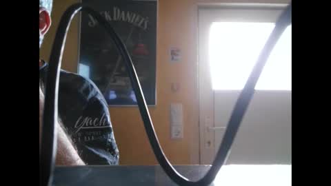 Snapshot of sven1405 chatting on 10/12/25, 08:13 sven1405 online show from 10/12/25, 08:13