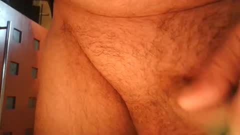 Snapshot of sven1405 chatting on 02/18/26, 08:21 sven1405 online show from 02/18/26, 08:21