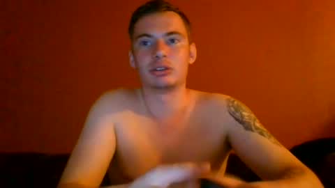 sventwik23 online show from 06/22/26, 10:18