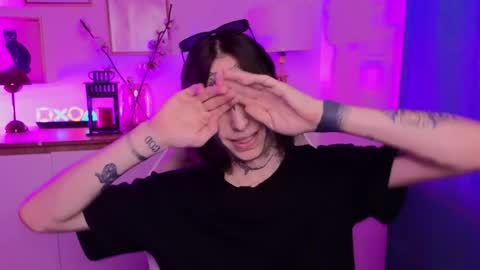 Eric online show from 04/22/26, 03:57