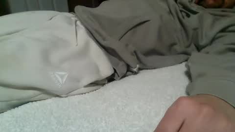 Snapshot of swampdonkey419 chatting on 12/16/25, 01:16 swampdonkey419 online show from 12/16/25, 01:16