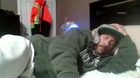 Snapshot of swampdonkey419 chatting on 12/19/25, 08:10 swampdonkey419 online show from 12/19/25, 08:10