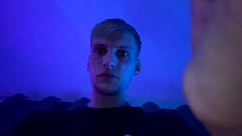 Snapshot of swanseagentleman chatting on 10/28/25, 05:33 swanseagentleman online show from 10/28/25, 05:33