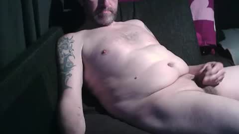 Snapshot of swartarn chatting on 11/04/25, 06:01 ArnSwart online show from 11/04/25, 06:01