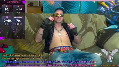 Snapshot of swatrocshy chatting on 03/11/26, 10:21 SwatRocShy online show from 03/11/26, 10:21