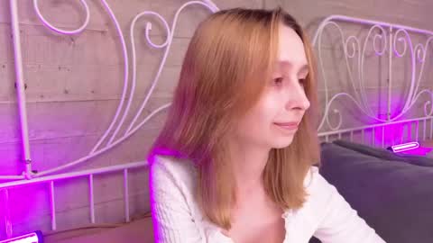 RACHEL online show from 05/26/26, 04:36