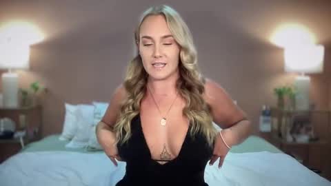 Swedish Candii online show from 02/07/26, 01:20