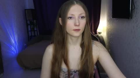 Snapshot of sweeet_lilit chatting on 06/08/26, 06:19 SwitLilit online show from 06/08/26, 06:19