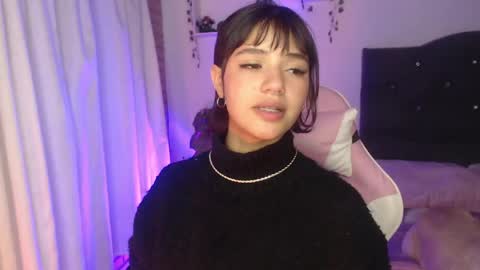 Snapshot of sweeetkittyy22 chatting on 06/08/26, 05:19 sweeetkittyy22 online show from 06/08/26, 05:19