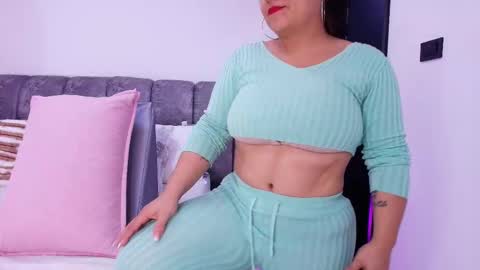 Debora  online show from 01/15/26, 12:10