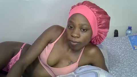 Sweetest doll online show from 05/25/26, 12:05