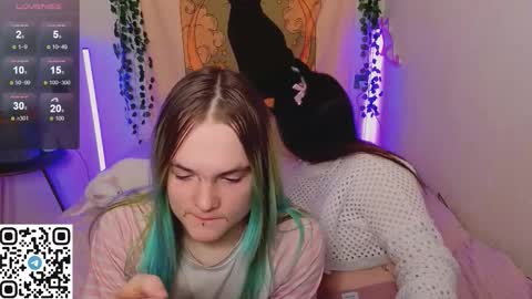 Haeyang  Torry online show from 11/23/25, 06:35