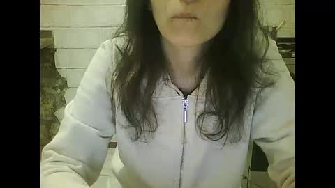 Snapshot of sweet4y0u chatting on 05/08/26, 09:31 sweet4y0u online show from 05/08/26, 09:31