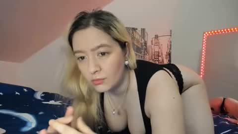 Anne Marie online show from 05/16/26, 09:35