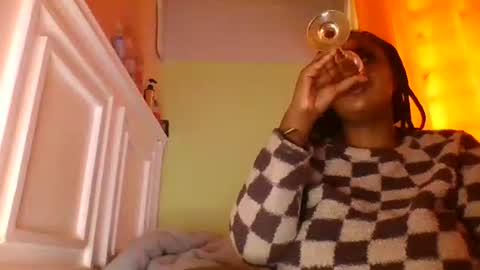 sweet52537 online show from 04/13/26, 06:08