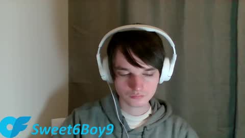 Snapshot of sweet6boy9 chatting on 04/12/26, 08:25 Sweet boy online show from 04/12/26, 08:25