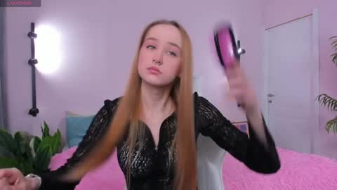 Monica  GTM 3MoTuWeFrSa 500pm-1000pm  online show from 04/14/26, 12:49