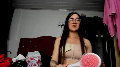 sweet__suck69bitch online show from 10/13/25, 02:22