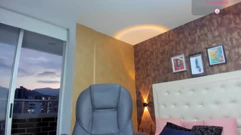 Vanessa online show from 03/05/26, 11:23