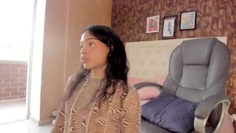 Vanessa online show from 05/19/26, 10:05