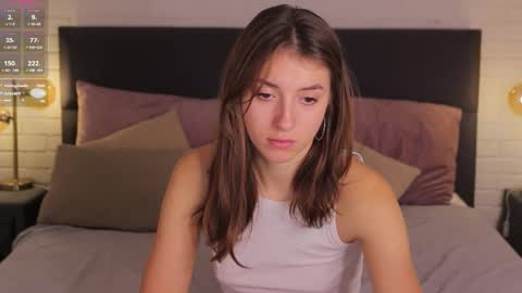 sweet__vikki online show from 11/16/25, 08:42