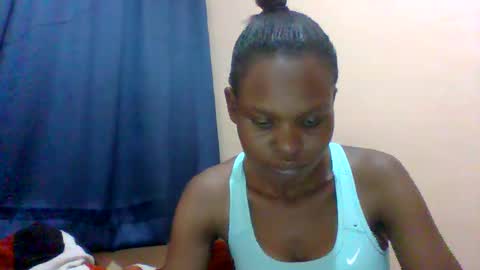 sweet_adora online show from 02/09/25, 12:08