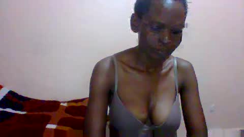 sweet_adora online show from 02/17/25, 05:14