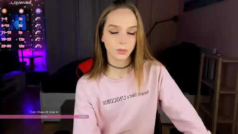 Call me Alis   online show from 10/13/25, 06:41