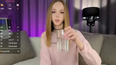 Call me Alis   online show from 04/04/26, 02:47