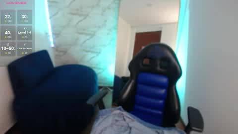 Snapshot of sweet_alice_m chatting on 10/07/25, 01:52 Alice online show from 10/07/25, 01:52