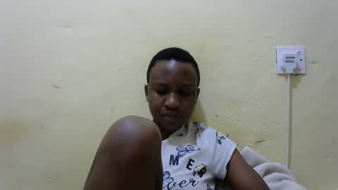 Silvia online show from 12/22/25, 02:19