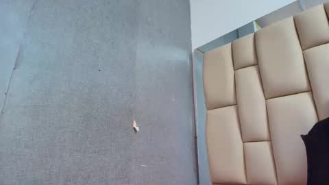 Amye  online show from 09/16/25, 07:04