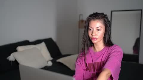 Snapshot of sweet_and_honest chatting on 11/10/25, 09:25 Dorothea online show from 11/10/25, 09:25