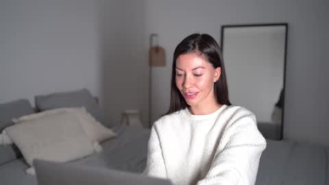 Snapshot of sweet_and_honest chatting on 11/30/25, 08:57 Dorothea online show from 11/30/25, 08:57