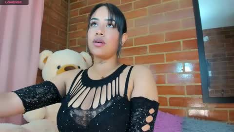 Stephanie online show from 02/16/25, 01:47