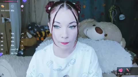 sweet_ass_nuka online show from 10/18/25, 06:52