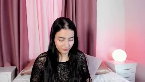 Aura  online show from 04/13/26, 08:03