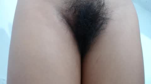 Snapshot of sweet_barbiiee chatting on 02/15/25, 05:17 Barbara online show from 02/15/25, 05:17