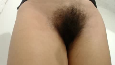 Snapshot of sweet_barbiiee chatting on 02/16/25, 02:42 Barbara online show from 02/16/25, 02:42