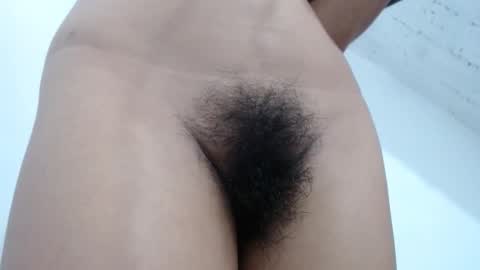 Snapshot of sweet_barbiiee chatting on 02/17/25, 05:32 Barbara online show from 02/17/25, 05:32