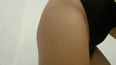 Snapshot of sweet_barbiiee chatting on 02/26/25, 03:21 Barbara online show from 02/26/25, 03:21