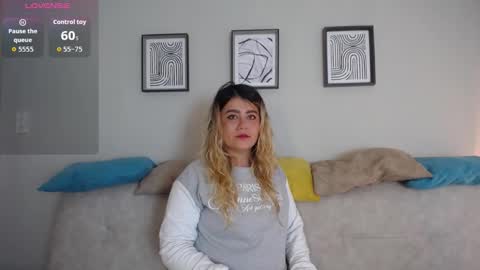 Bella Valery online show from 02/09/26, 10:36