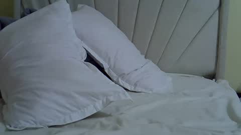 Bellah online show from 10/09/25, 07:06