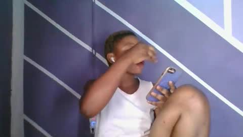 baby girl online show from 10/08/25, 05:05