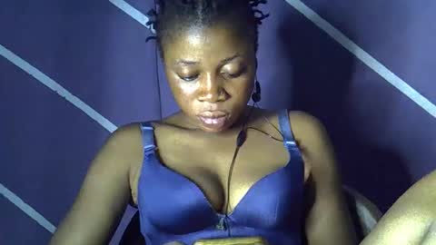 baby girl online show from 12/14/25, 07:51