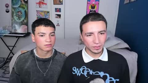 Snapshot of sweet_boys_xx chatting on 01/08/25, 11:54 CristianBrayan PVT OPEN online show from 01/08/25, 11:54